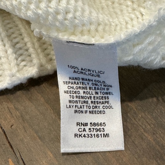 SOLD ✅ NWT ABOUND Women’s Long Sleeve Ivory Pullover Knit Sweater Made In USA S - Picture 7 of 9